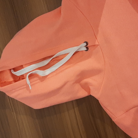 Pink hoodies - Picture 2 of 2